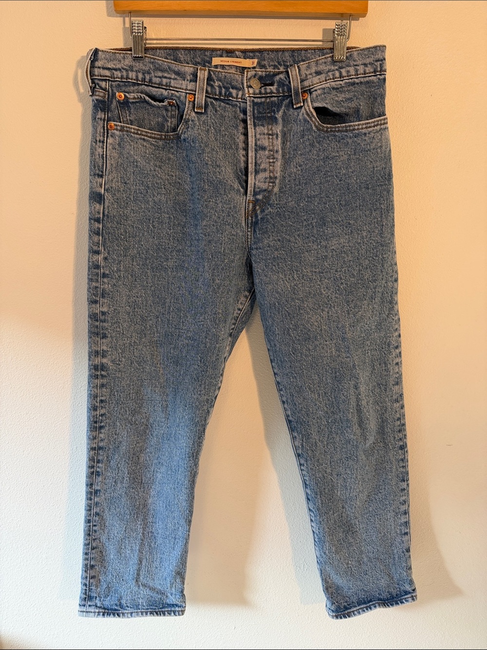 Levi’s Wedge Straight